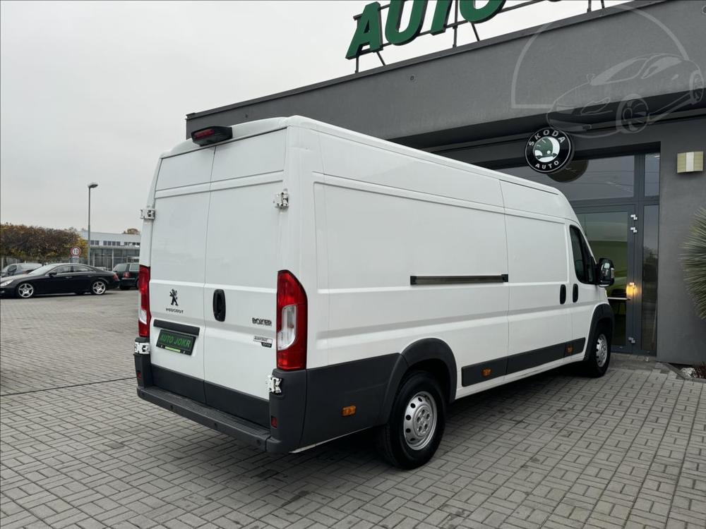 Peugeot Boxer 2,0   HDI 120kW L4H2 1.MAJITEL