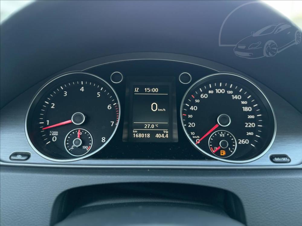 Volkswagen Passat 1,4   TSI 90kW LED ALU NAV 1.M