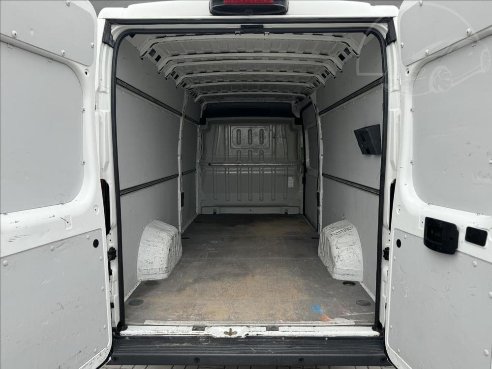 Peugeot Boxer 2,0   HDI 120kW L4H2 1.MAJITEL