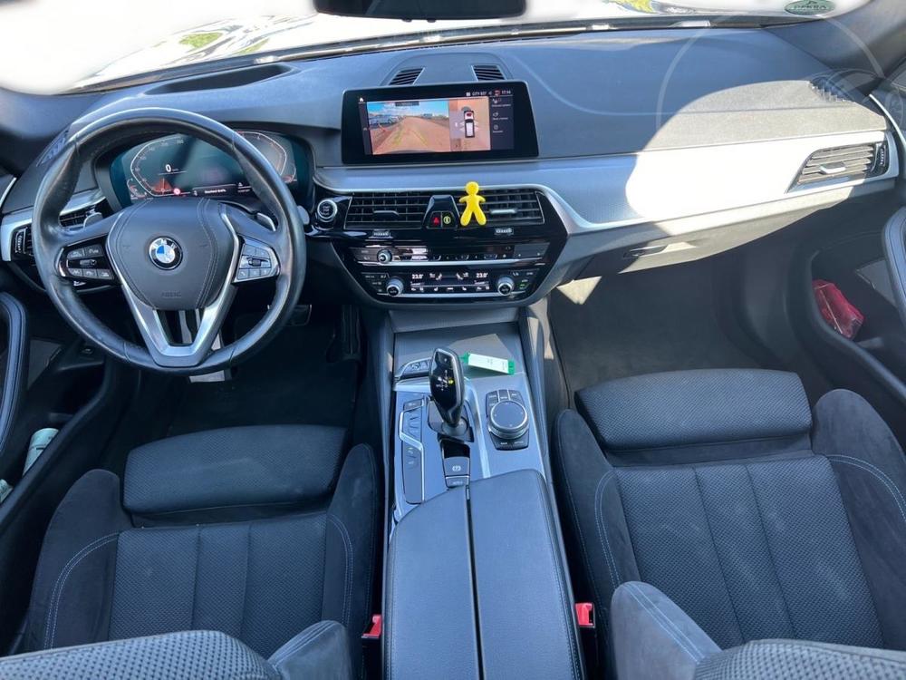 BMW 5 MPAKET LED NAVI 360 HUD CZ DPH