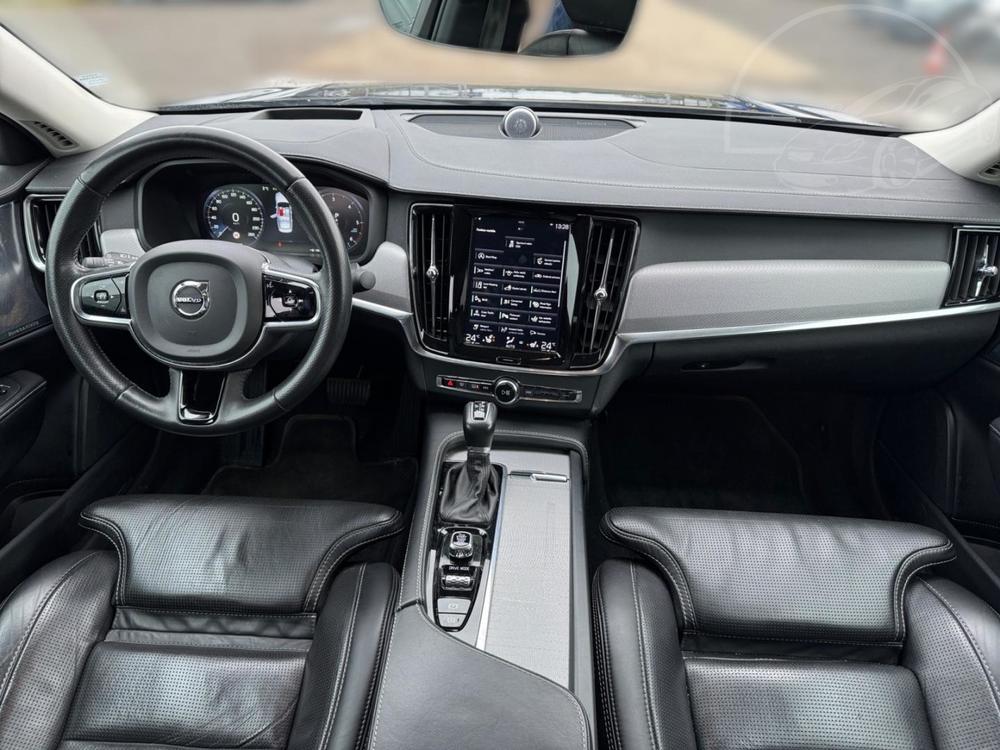 Volvo S90 173kW ASIST LED INSCRIPTION CZ