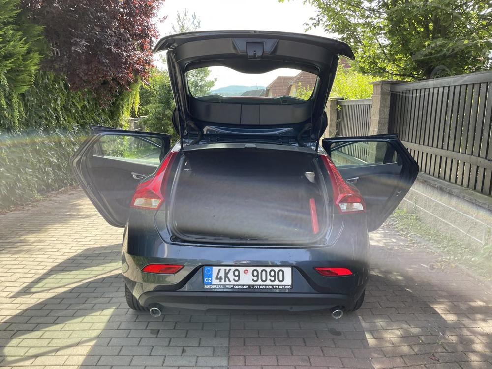 Volvo V40 D2, AUTOMAT 2.0 diesel