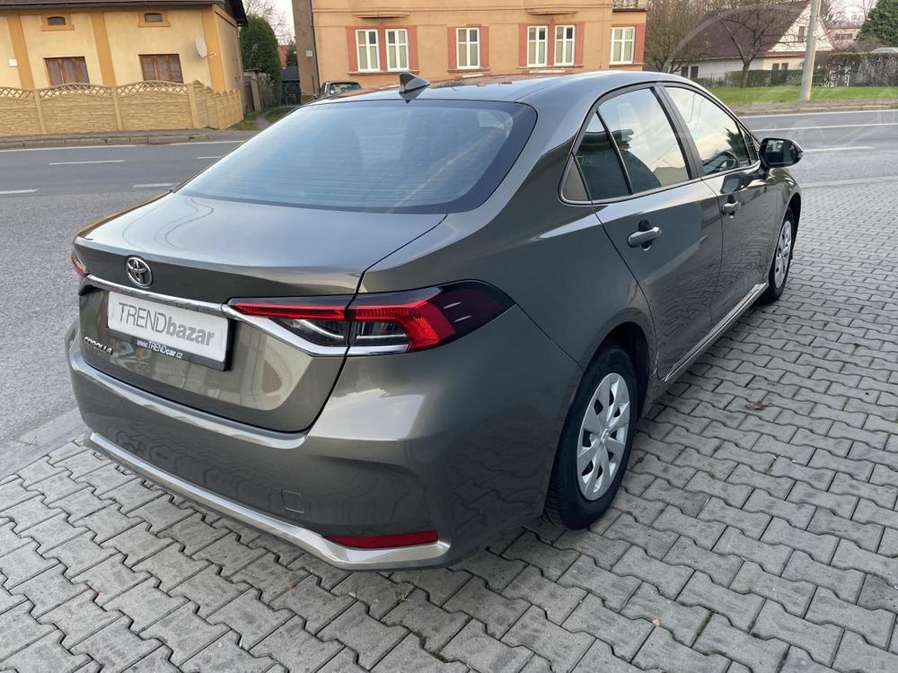 Toyota Corolla 1,5 DYNAMIC, R, 1.MAJ.