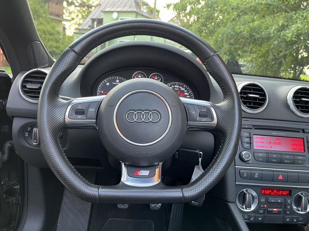 Audi A3 Cabrio 1,6 TDi 77kw 3x S-line