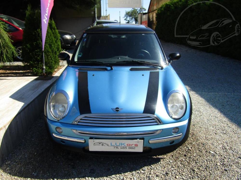 Mini Cooper 1.6 16v 74kW  2X PNEU