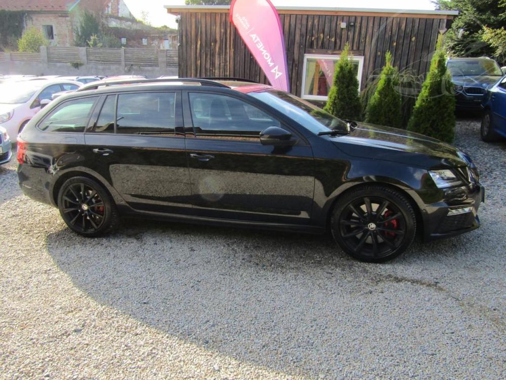 koda Octavia RS 2.0TSI 180kW ACC