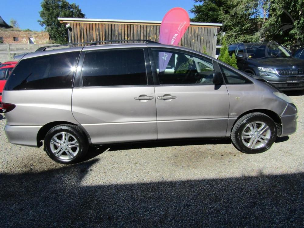 Toyota Previa 2.0 D-4D 85kW  8 SEDADEL