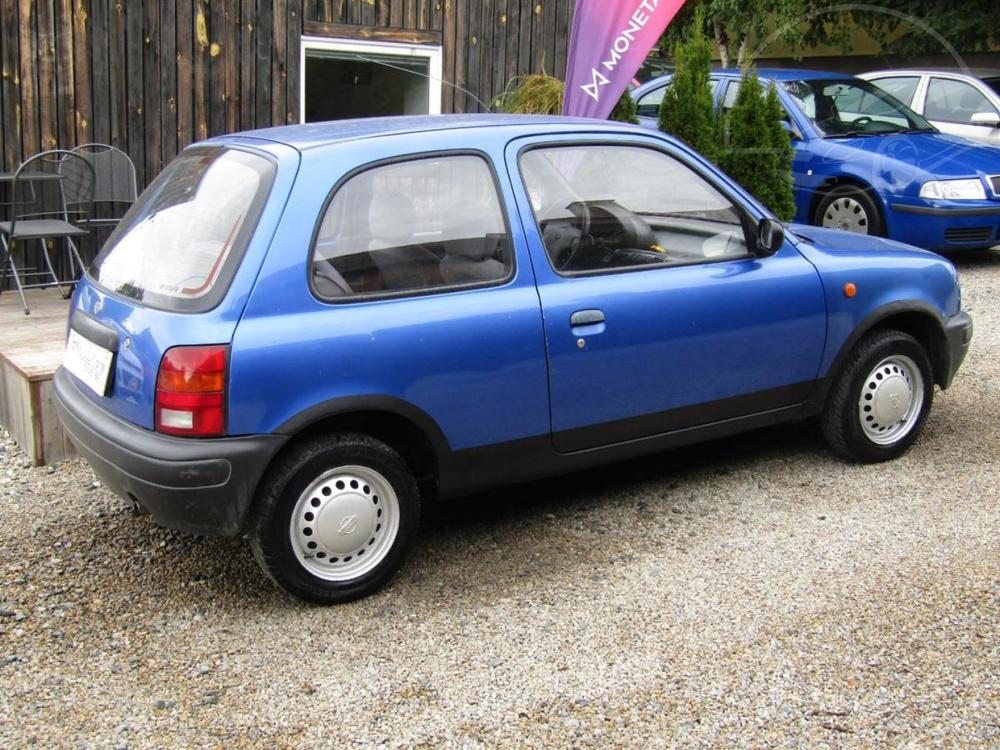 Nissan Micra 1.0i  BEZ KOROZE ZIMN PNEU