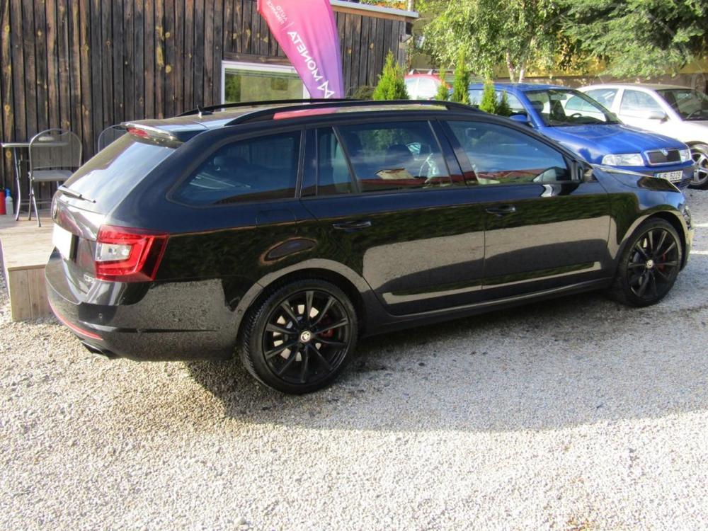 koda Octavia RS 2.0TSI 180kW ACC