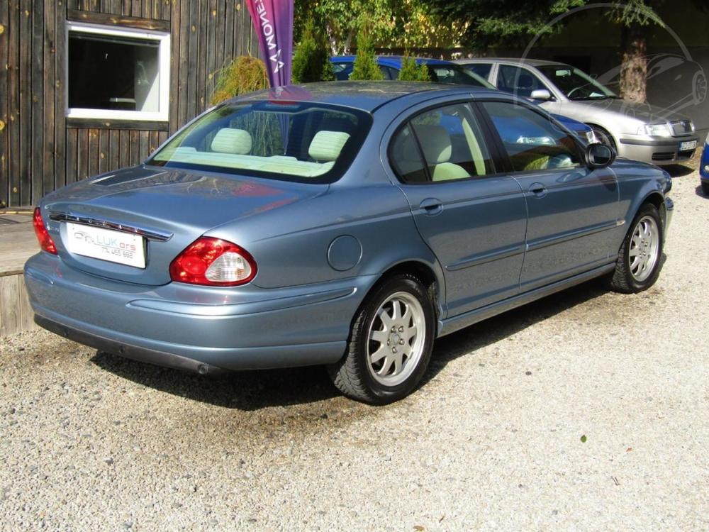 Jaguar X-Type 2.0i V6  AUTOMAT