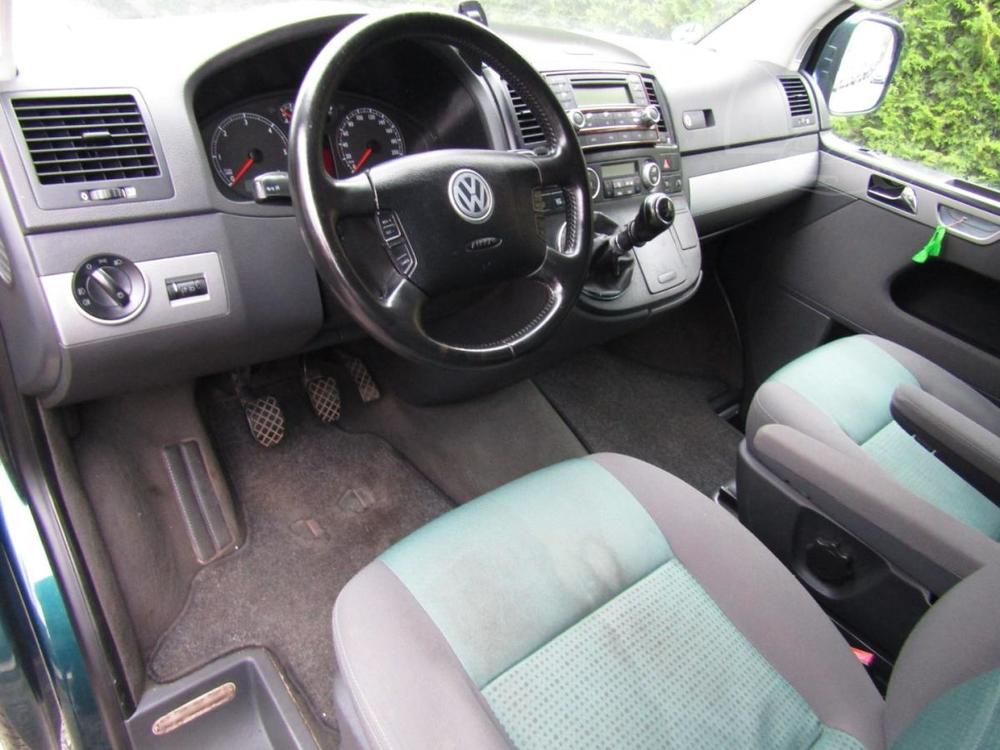 Volkswagen Multivan 2.5 TDI 128kW 7 SEDADEL