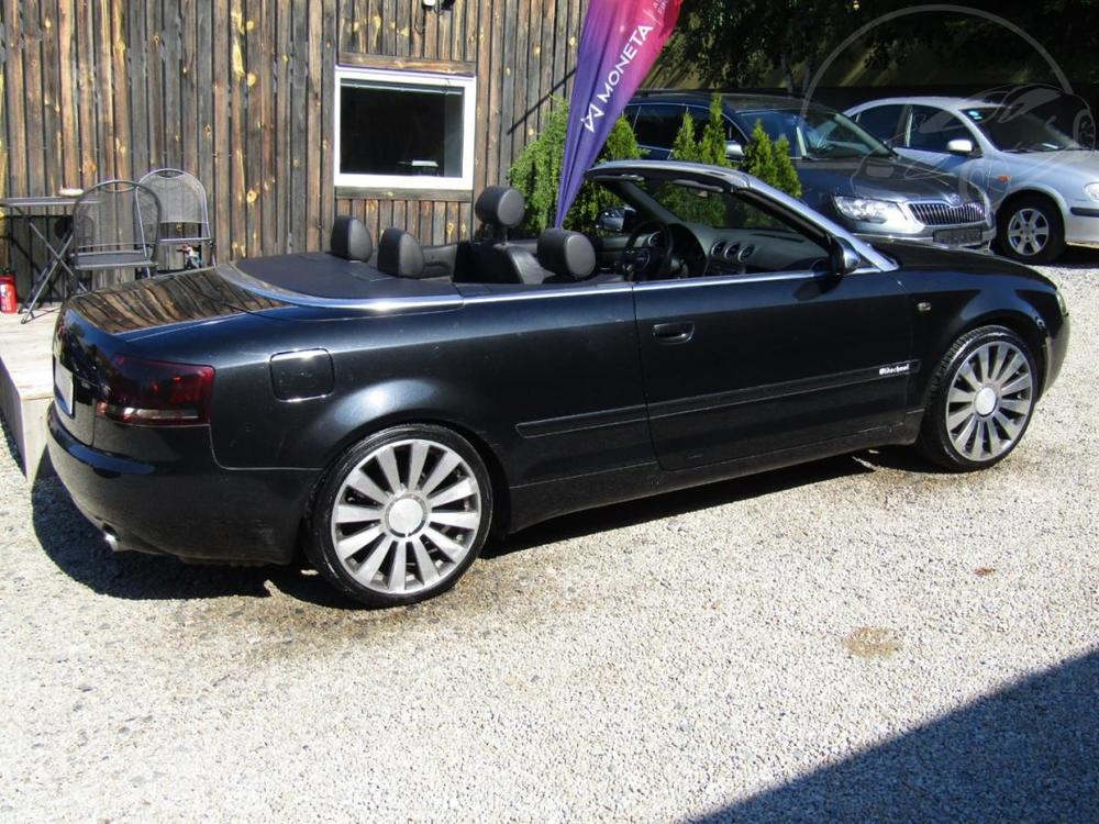 Audi A4 1.8 T 120kW  NOV ROZVODY