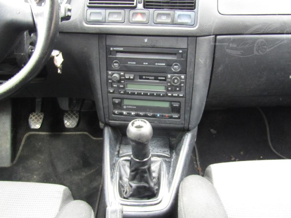 Volkswagen Golf 1.9 TDI 74kW  BEZ KOROZE