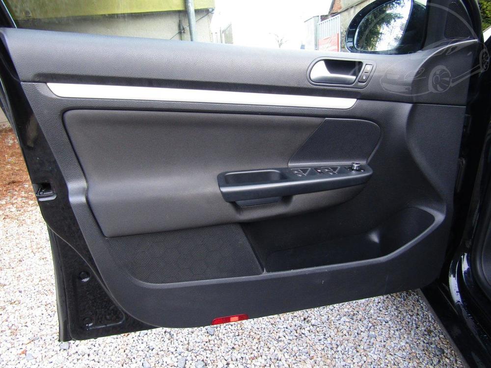 Volkswagen Golf 2.0 TDI 103kW