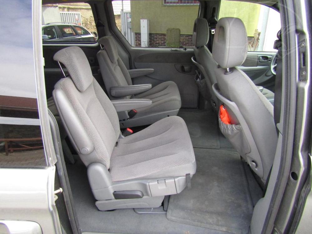 Chrysler Voyager 2.8 CRDI  AUTOMAT