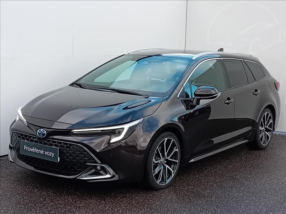 Prodm Toyota Corolla 2,0 Hybrid e-CVT EXECUTIVE Tou