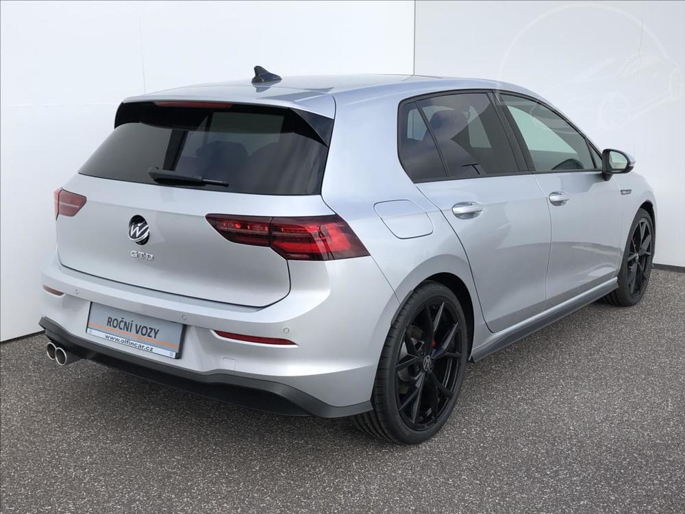 Volkswagen Golf 2,0 147kW 7DSG  8 GTD