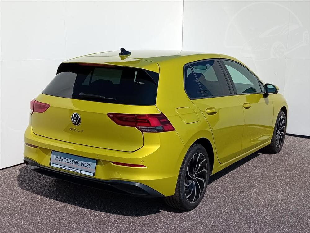 Volkswagen Golf 1,0 TSi 81kW LIFE  8