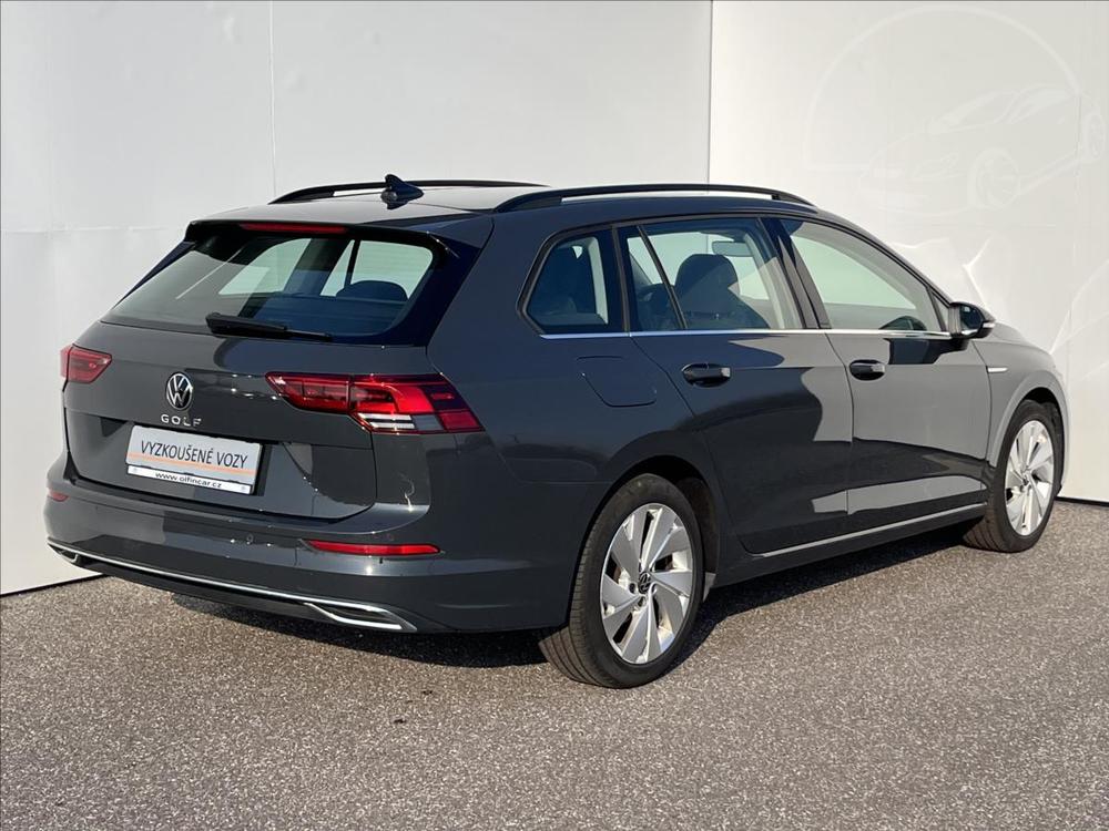 Volkswagen Golf 1,5 TSi 96kW STYLE  8