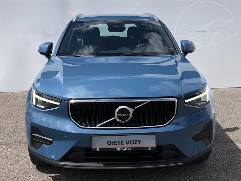 Volvo XC40 2,0 BENZIN CORE  B3