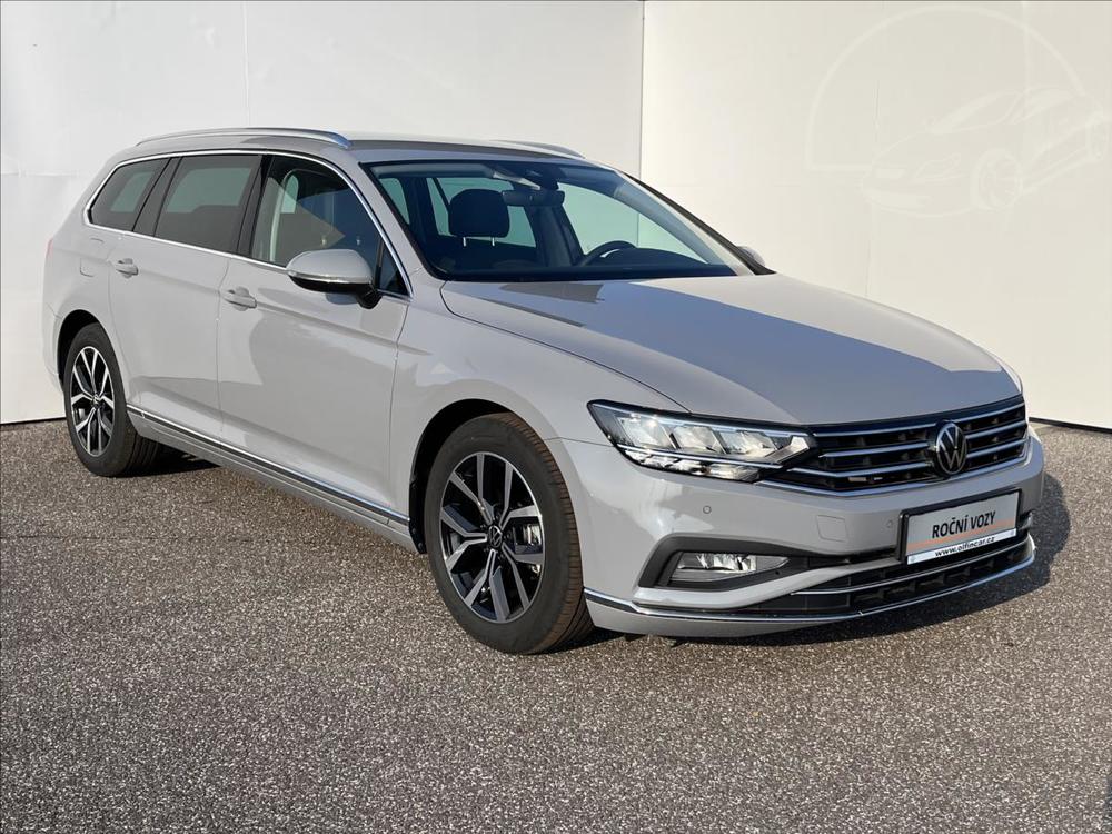 Volkswagen Passat 1,5 TSi 7DSG ELEGANCE  B8 FL