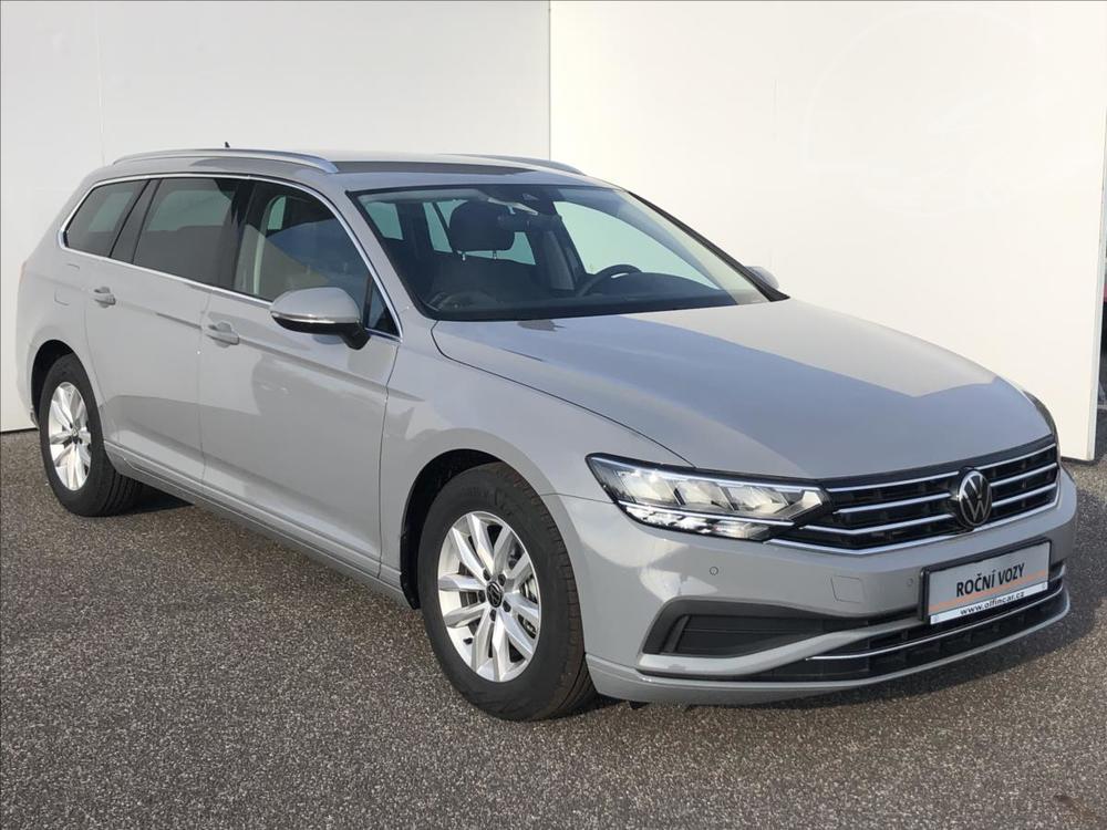 Volkswagen Passat 1,5 TSi 7DSG BUSINNES  B8 FL