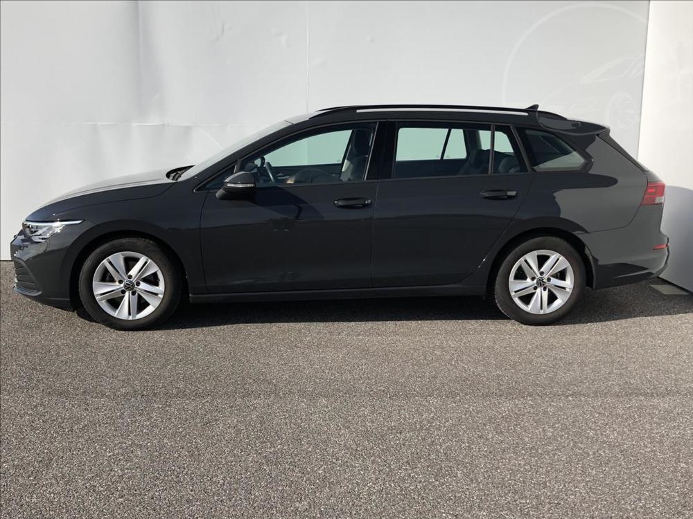 Volkswagen Golf 1,0 TSi 81 kW LIFE  8