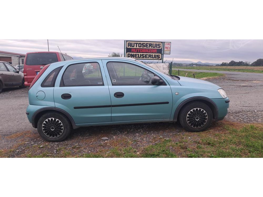 Prodm Opel Corsa 1,2i 16V