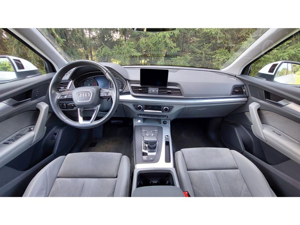 Audi Q5 2,0 TDI 4x4, vzduch. podv. DPH