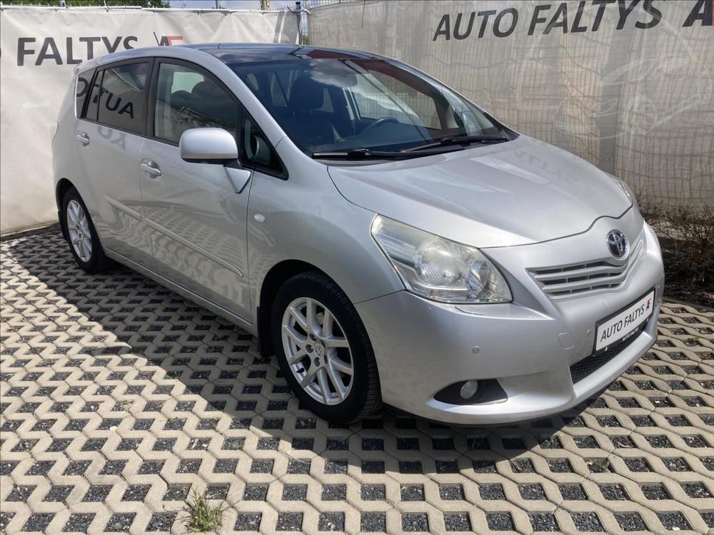 Prodm Toyota Verso 1,8 Valvematic Premium