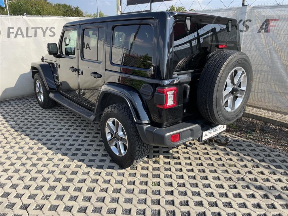 Jeep Wrangler 2,1 2.2 CRD 147 KW SAHARA CZ