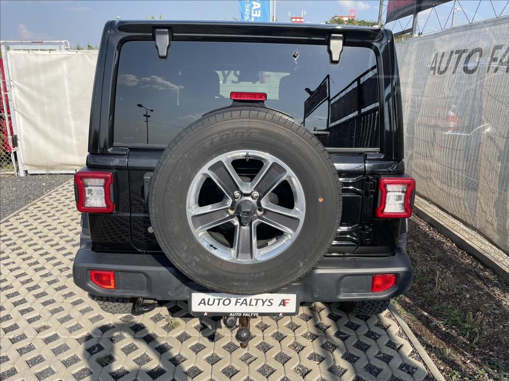 Jeep Wrangler 2.2 CRD 147 KW SAHARA CZ