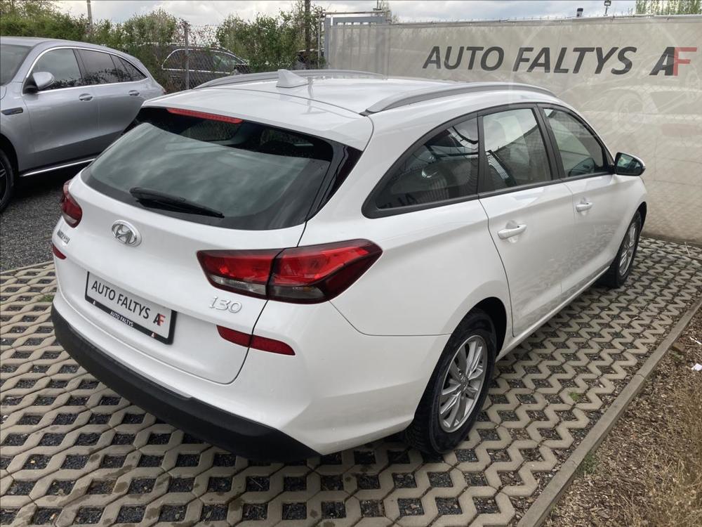 Hyundai i30 1,6 CRDi 85KW R.1. Comfort