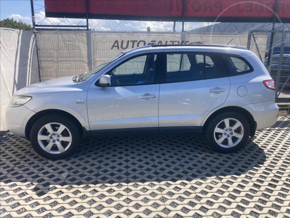 Hyundai Santa Fe 2,2 CRDI VGT DYNAMIC,R.