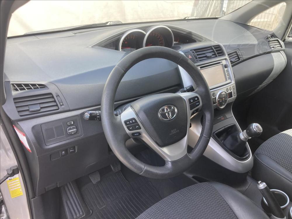 Toyota Verso 1,8 Valvematic Premium