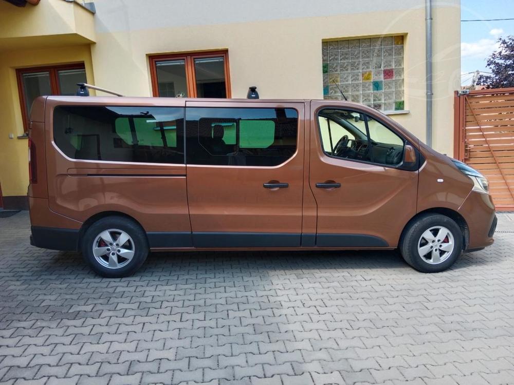 Renault Trafic 2.0 dCi, ČR, 8 MÍST