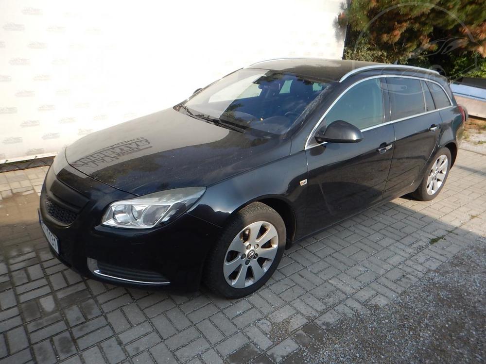 Opel Insignia 2.0 CDTi SPORTS TOURER