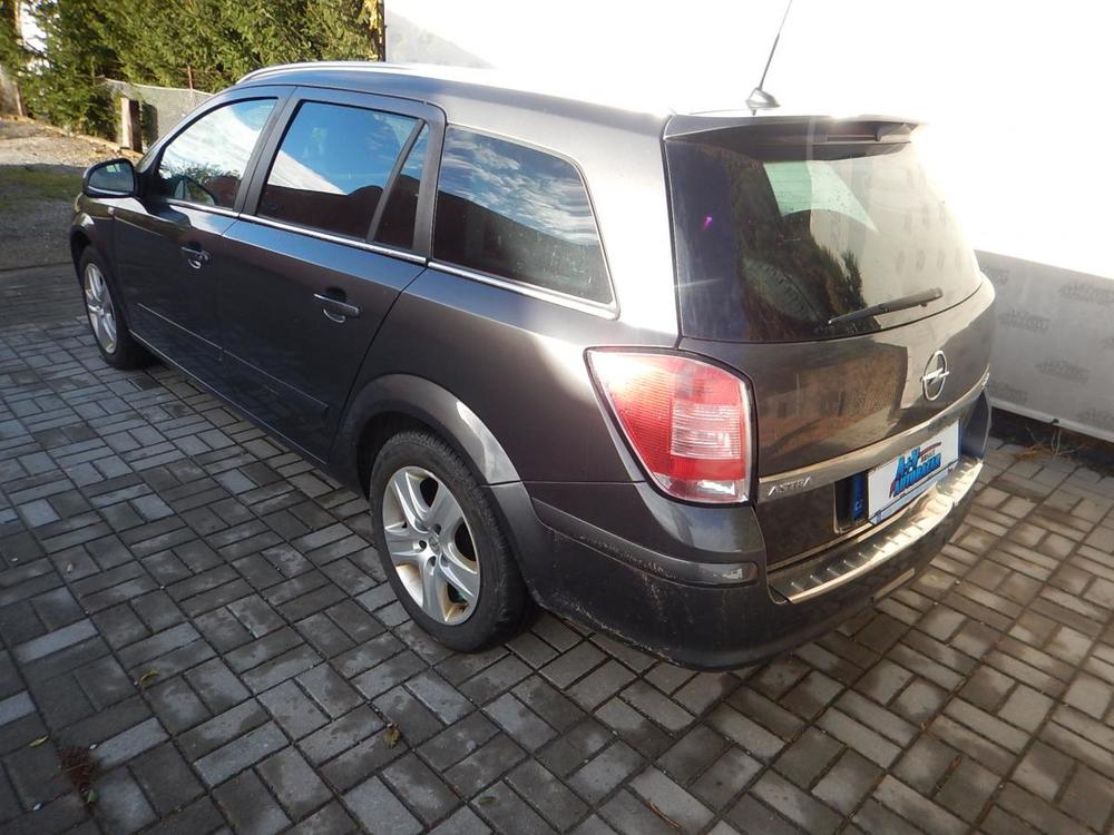 Opel Astra 1.9 CDTi CARAVAN, KLIMA