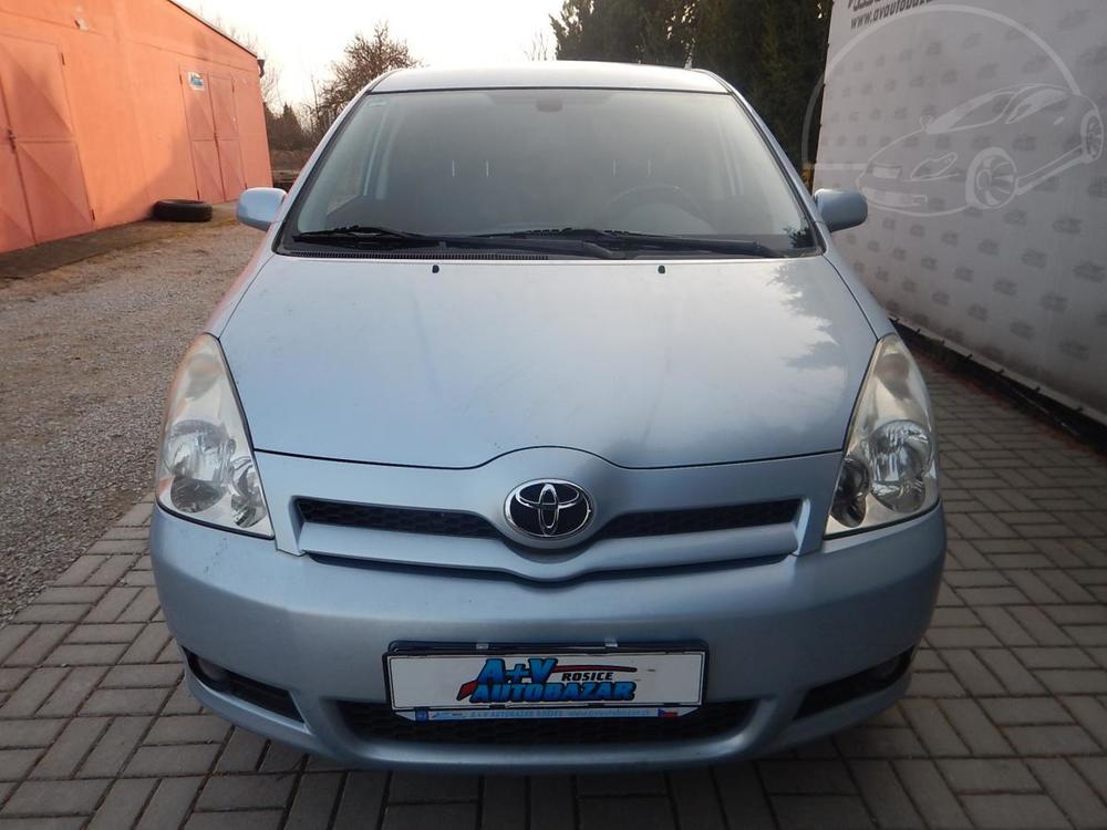 Toyota Corolla Verso 2.2 Did 130 kw 7 mst tan