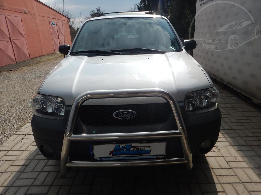 Ford Maverick 2.2 i 110 kw tan4x4