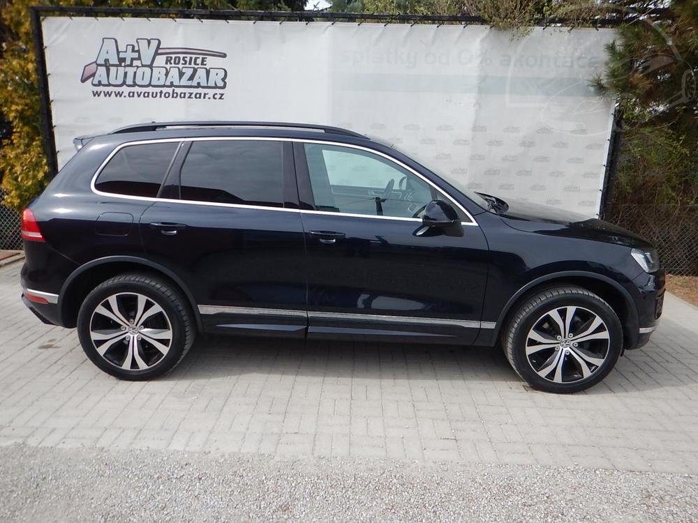 Volkswagen Touareg 3.0 TDI V6 R-LINE  EXCLUSIVE