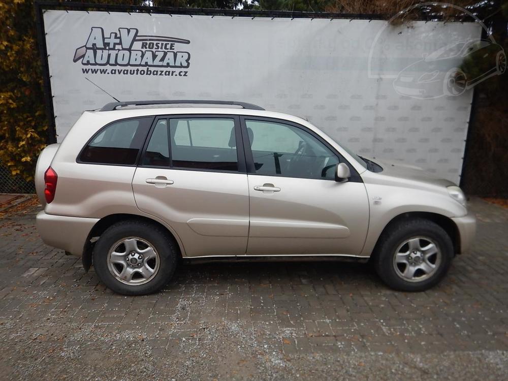 Toyota RAV4 2.0 D-4D, KLIMA, TAN