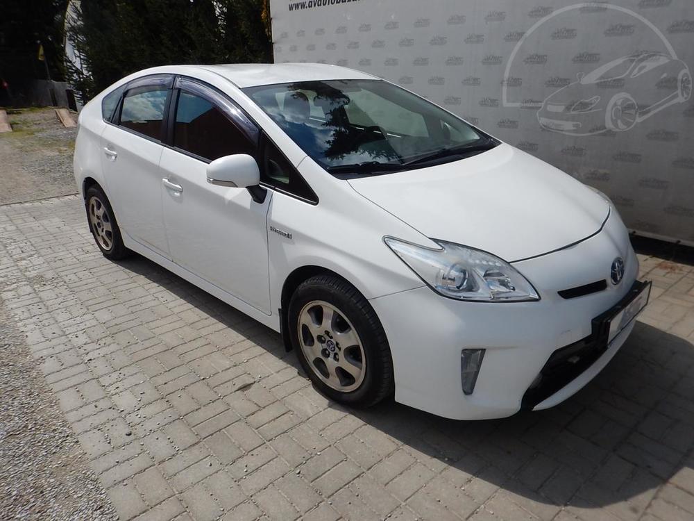 Toyota Prius 1.8i HYBRID, AUTOMAT