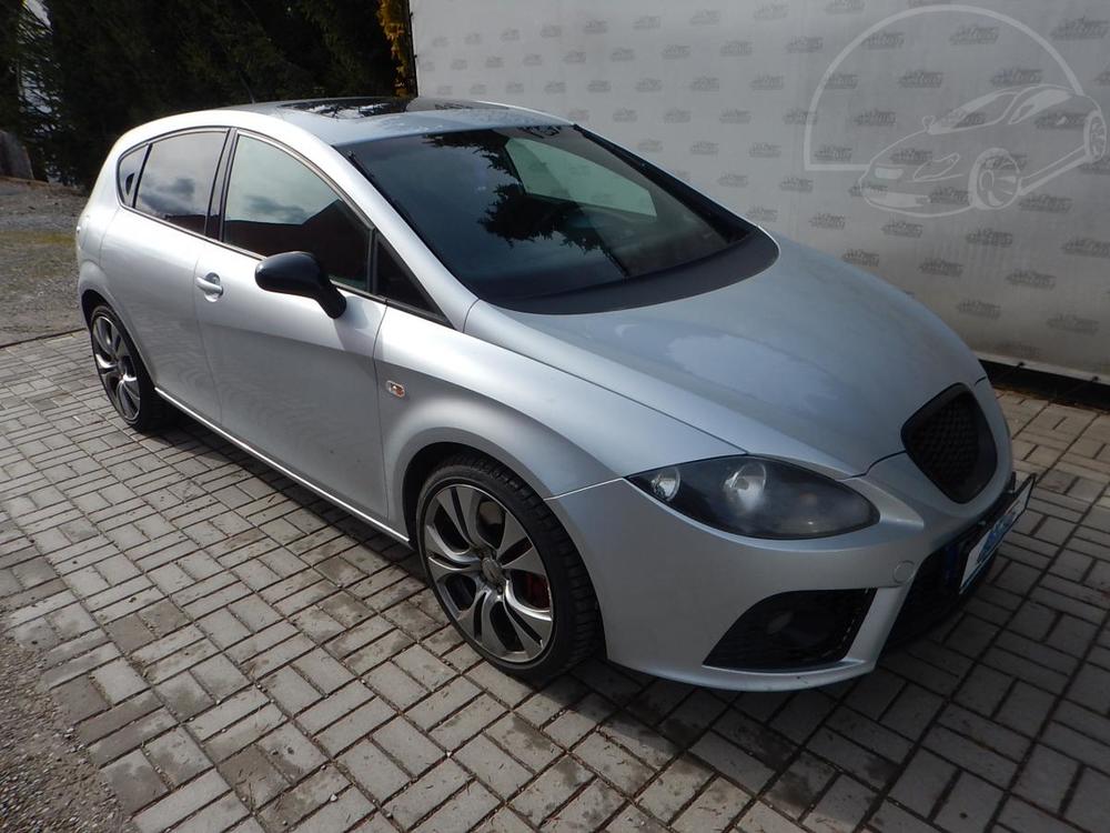 Seat Leon CUPRA 2.0i, 177 kW, KLIMA