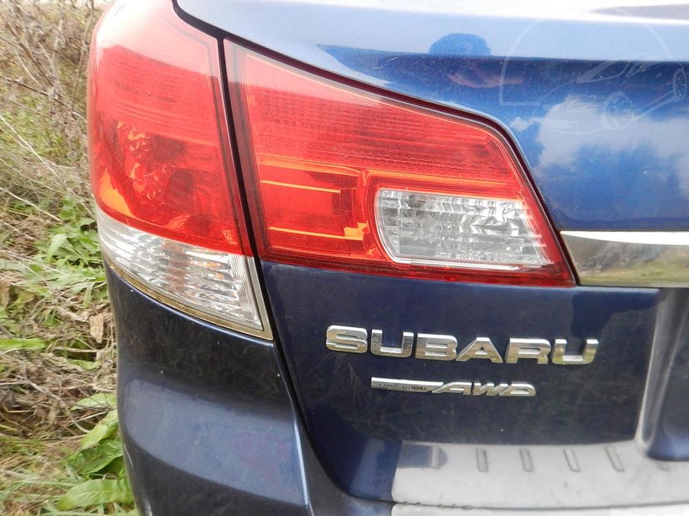 Subaru OUTBACK 2.0 D, PADL MOTOR!!!