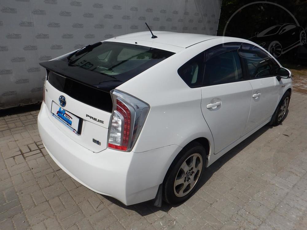 Toyota Prius 1.8i HYBRID, AUTOMAT