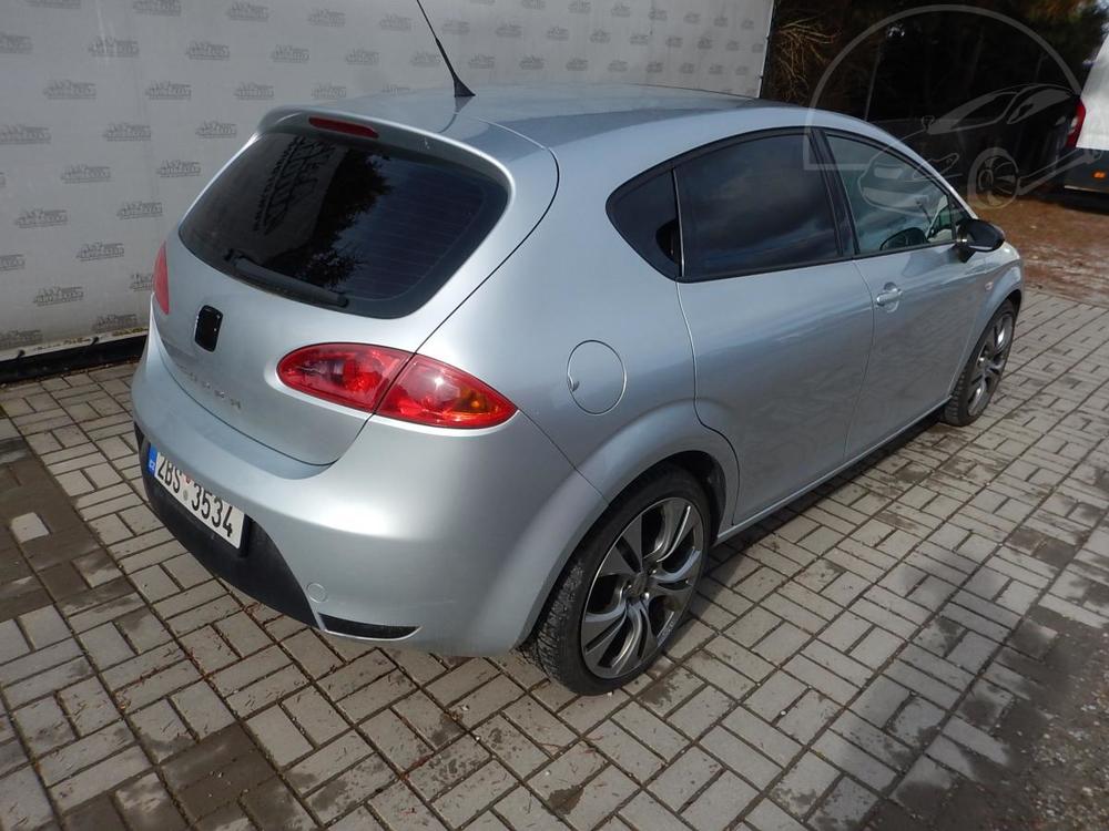 Seat Leon CUPRA 2.0i, 177 kW, KLIMA