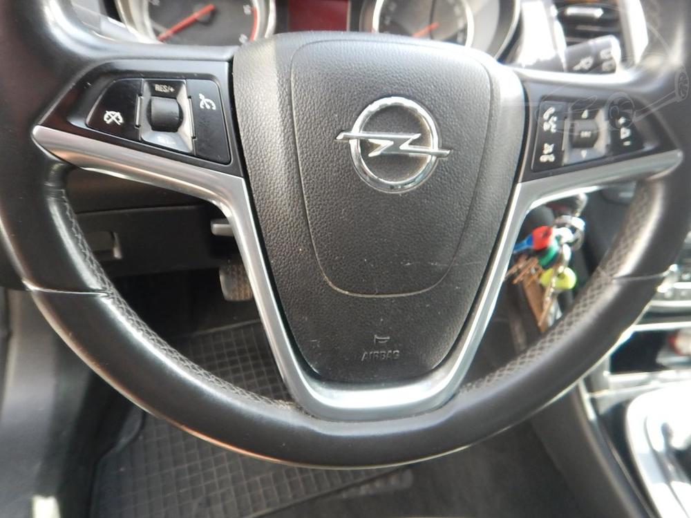 Opel Insignia 2.0 CDTi SPORTS TOURER