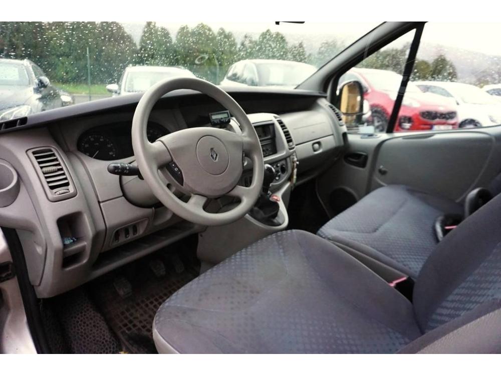 Renault Trafic PASSANGER 2,0 DCI 115 84 kW