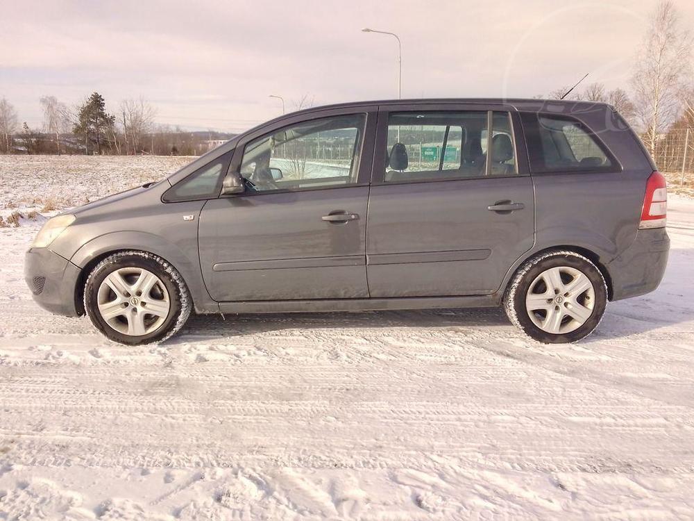 Opel Zafira 1.7 DTJ Enjoy 81kW